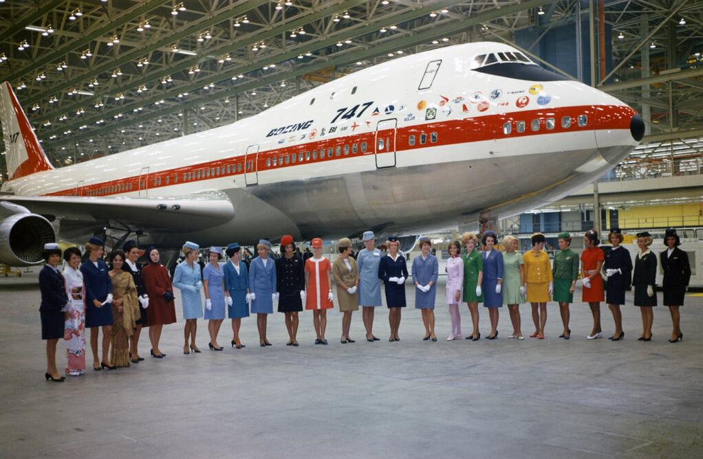 747 first boeing