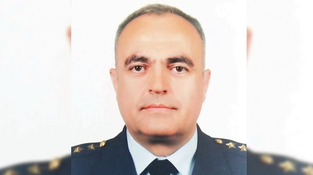 Orduya döndü tuğgeneral oldu - Aziz Adalı