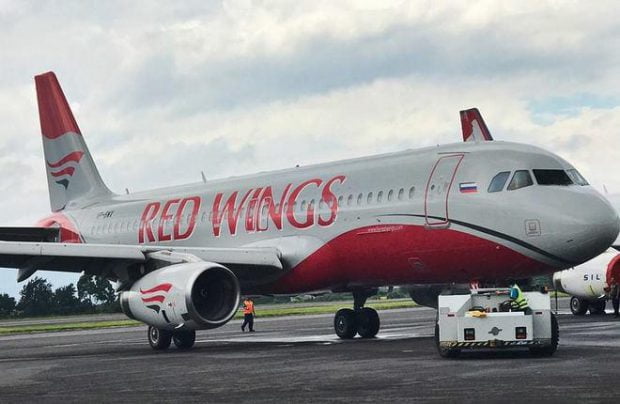 Antalya uçağından Rusya'da acil iniş- Meğerse Uçak kaçırıldı sinyali verilmiş red wings