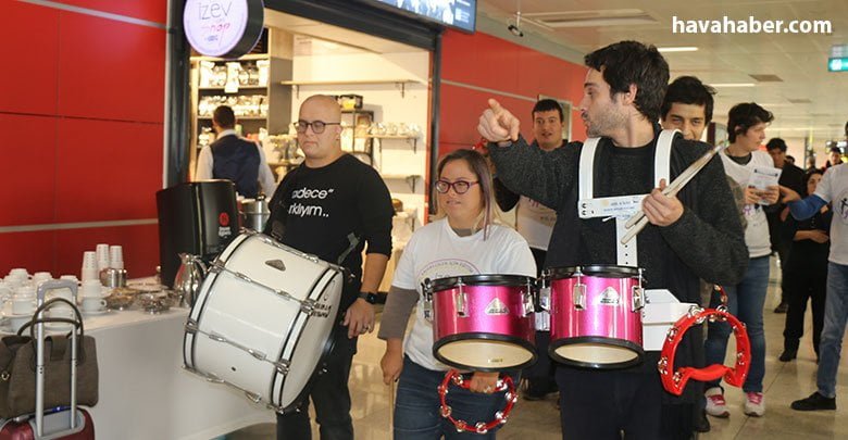 İstanbul Sabiha Gökçen Uluslararası Havalimanı’nda İZEV SHOP açıldı