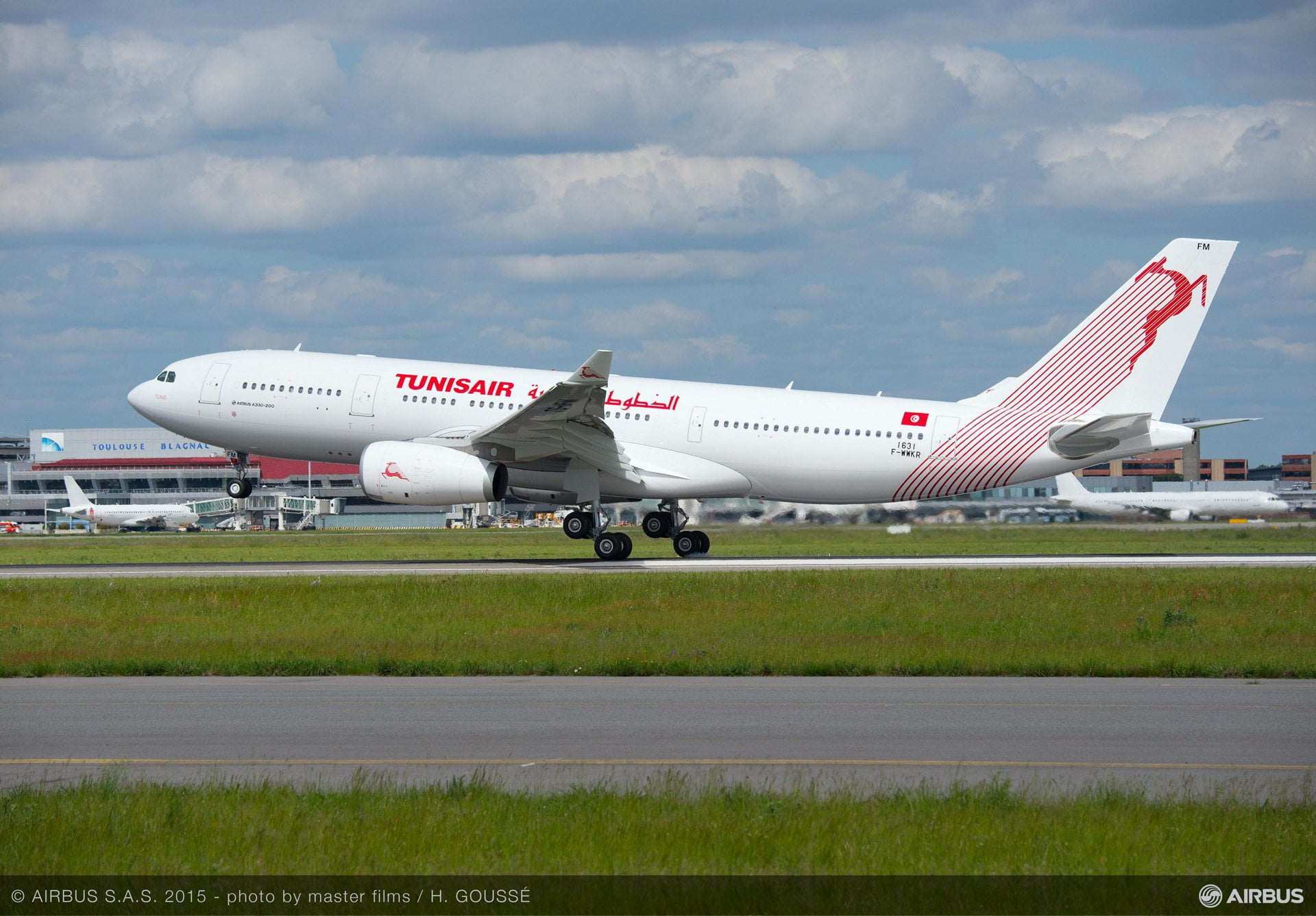 A330-200_TUNISAIR_TAKE_OFF