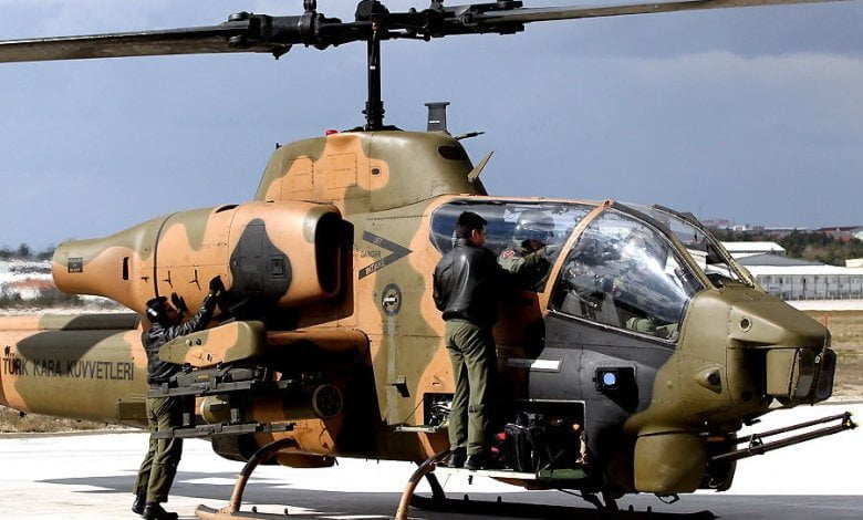 AH-1W Super Cobra’lar Deniz Kuvvetleri’ne veriliyor