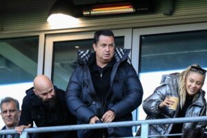 acun ılıcalı hull city