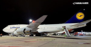 Lufthansa'nın-Frankfurt-Bangalore-seferini-yapan-Boeing-747'si-İstanbul'a-acil-iniş-yaptı