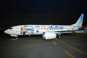 Abu-Dhabiden-Dohaya-Arjantine-ozel-giydirmeli-ucagi-ile-tasiyan-Flydubai-final-maci-sonrasinda-ise-sampiyona-ozel-B7337-MAX-ucagini-sergiledi.-