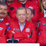 Cumhurbaşkanı-Recep-Tayyip-Erdoğan,-rahatsızlığının-ardından-ilk-defa-bir-programa-katılıyor.-Erdoğan,-Azerbaycan-Cumhurbaşkanı-İlham-Aliyev'le-birlikte-Teknofest-alanına-geldi