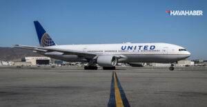 united-airlines-boenig-77