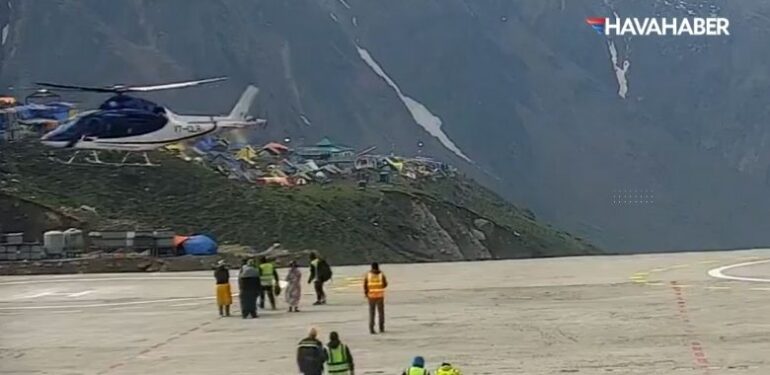 Helikopter az kalsın düşüyordu!.. O görüntüler kamerada