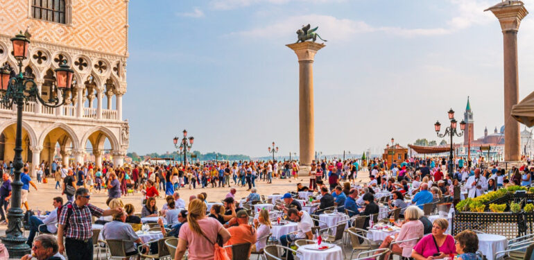 Türkiye’ye Kimlikle Giriş Kolaylığı ile Romanya’dan Gelen Ziyaretçi Sayısında Artış Bekleniyor