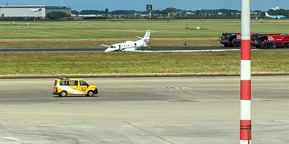Amsterdam Schiphol Havalimanı’nda Cessna 560XL Özel Uçak Pistten Çıktı