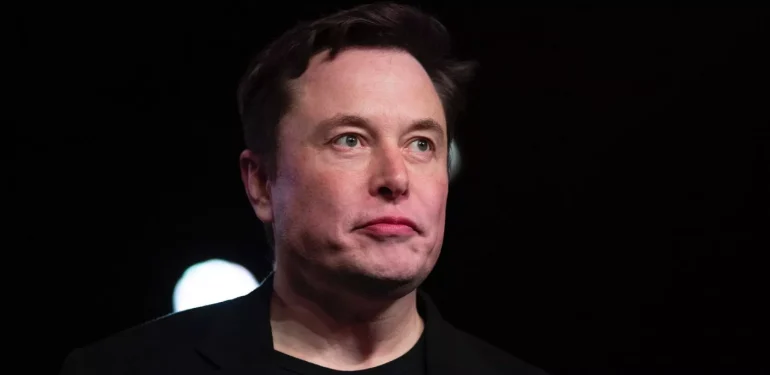 Elon Musk’tan ChatGPT Uyarısı: Apple Ürünlerini Yasaklayabilir