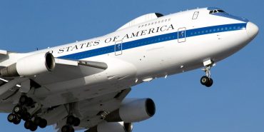 Kıyamet Uçağı Nedir,