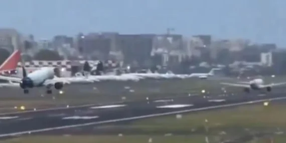 Mumbai Havalimanı’nda Tehlikeli Anlar: İki Uçak Aynı Anda Aynı Pistte