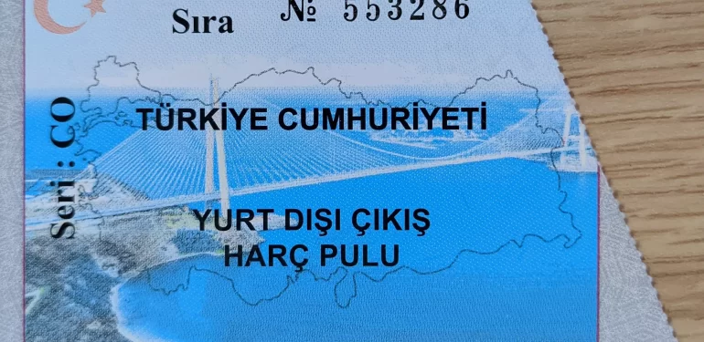 Yurtdışı Çıkış Harcı 10 Kat Artıyor: Maliye Düğmeye Bastı, 1000 TL olacak iddiası