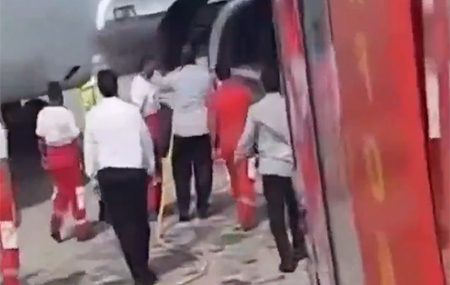 Feci kaza! İran’da Uçak Motoruna Kapılan Personel Hayatını Kaybetti