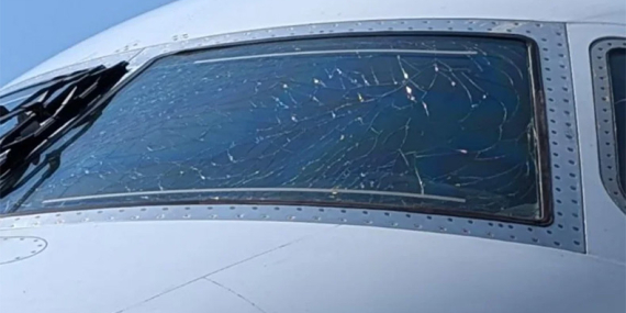 Arkia Uçağının Ön Camı Uçuş Sırasında Çatladı, Acil Geri Dönüş Yapıldı