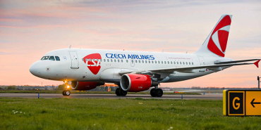 CSA Czech Airlines, Ekim ayında Skyteam'den ayrılarak uçuş operasyonlarını Smartwings'e devrediyor