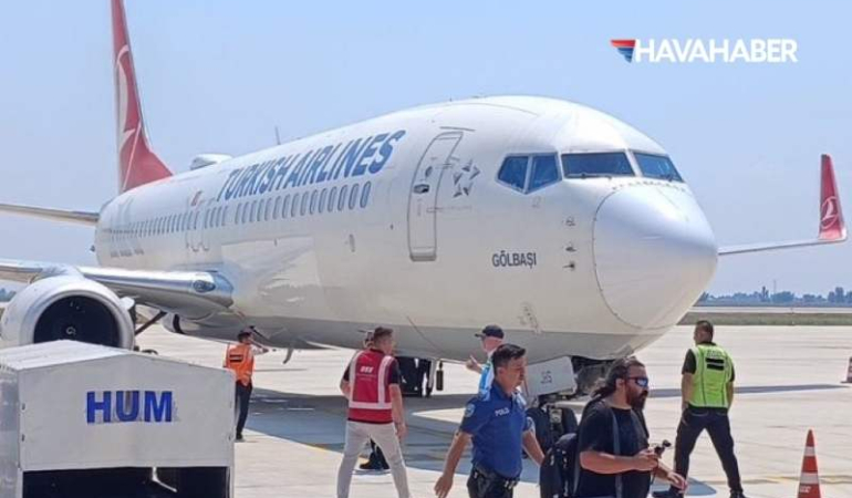 Çukurova Havalimanı’na ilk seferi THY uçağı yaptı