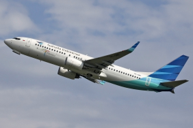 Garuda_Indonesia_Boeing_737-800_Spijkers-2