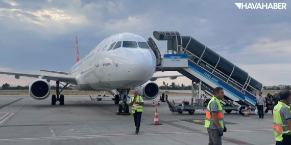 Türk Hava Yolları’nın Van-İstanbul Seferi Motor Arızası Nedeniyle İptal Edildi