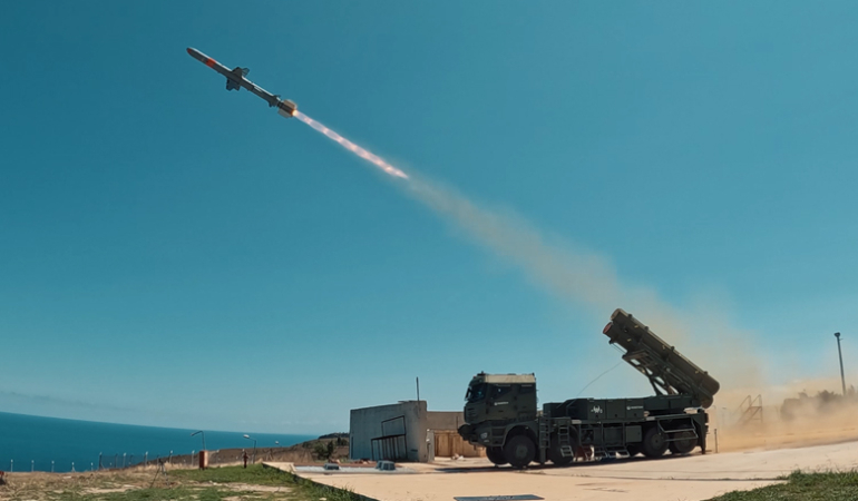 Kara Atmaca Seyir Füzesi Hedefi Tam İsabetle Vurdu: Kara Kuvvetleri İçin Yeni Bir Dönem Başlıyor