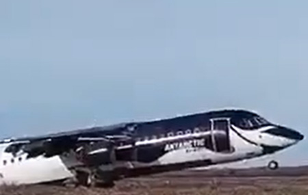 Şili’deki Şiddetli Fırtına Carlos Ibáñez Havalimanı’nda Uçuşları Aksattı