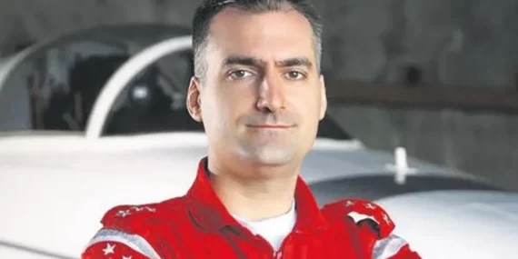 Türk Yıldızları Filo Komutanı Kemal Koyunluoğlu, Pegasus Havayolları’na Katıldı