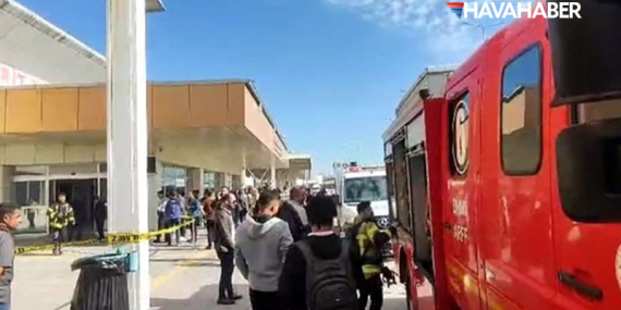 Van Ferit Melen Havalimanı’nda çıkan yangın büyük korkuya neden oldu