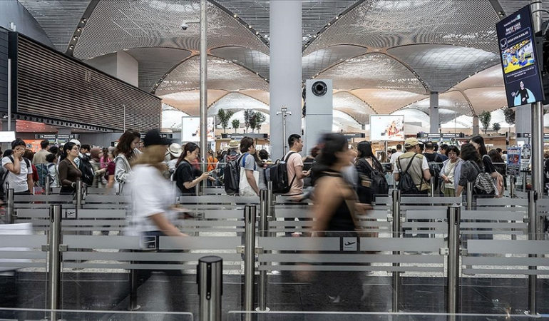 İstanbul Havalimanı 6 yılda 317,7 milyondan fazla yolcu ağırladı