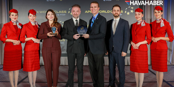 Türk Hava Yolları, APEX’ten Üç Ödül Birden Aldı: Ahmet Bolat’tan önemli mesajlar