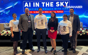 Sabiha-Gökçen-Havalimanı yapay-zeka-tabanlı-dijital-asistanSAVVy’i-tanıttı1