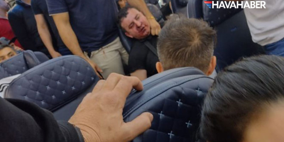 Copa Airlines Uçağında Acil Çıkış Kapısını Açmaya Çalışan Yolcu Gözaltına Alındı