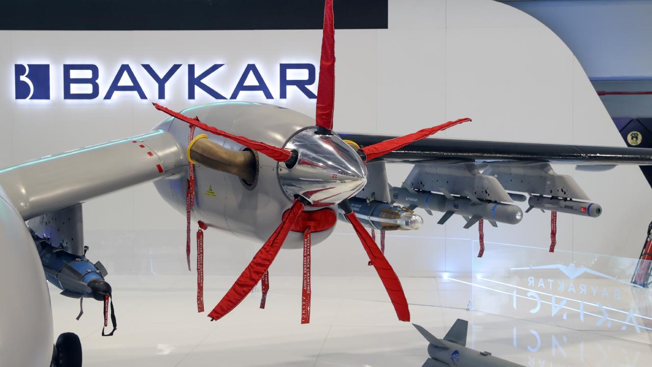 İtalyan havacılık devi Piaggio Aerospace'in Baykar'a satışına onay