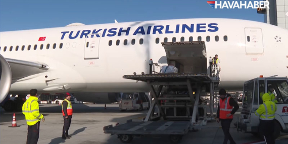 Ferdi Tayfur’un cenazesi THY uçağıyla İstanbul’a getirildi