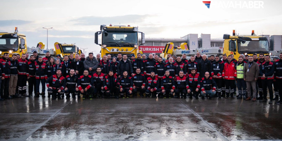 Sabiha Gökçen’de Kar Alarmı! Uçuşlar Aksamasın Diye Gece Gündüz Çalışılıyor