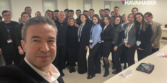 AJet CEO’su Kerem Sarp: “Önceliğimiz Emniyetli Uçuş”