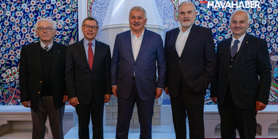 THY Genel Müdürleri iftarda bir araya geldi: Bilal Ekşi bu resimle duyurdu