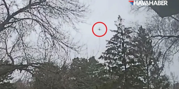 Amerika’da korkunç kaza! Uçak eve çarptı