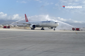 Çukurova Havalimanı'na ilk seferi THY uçağı yaptı - 1