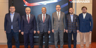 Çukurova Havalimanı'na ilk seferi THY uçağı yaptı - 1