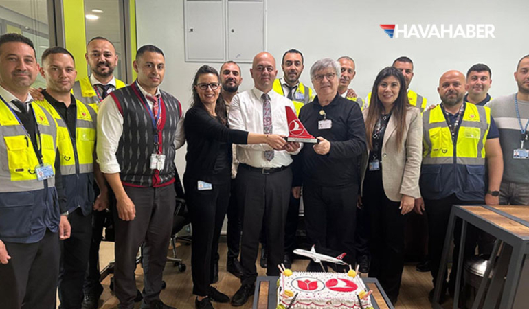 Çukurova Havalimanı'na ilk seferi THY uçağı yaptı - 1