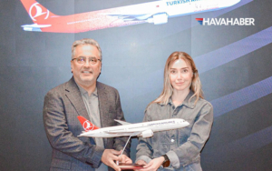 Çukurova Havalimanı'na ilk seferi THY uçağı yaptı - 1