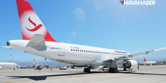 Freebird Airlines kabin memuru arıyor