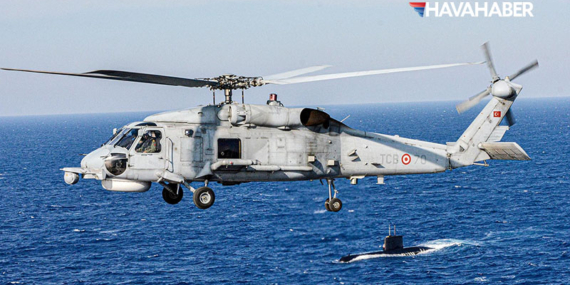 MSB: SH-70 Helikopteri denize acil iniş yaptı