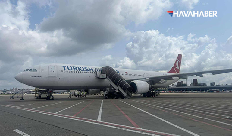 Çukurova Havalimanı'na ilk seferi THY uçağı yaptı - 1
