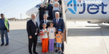 Bayraktar Akıncı’dan atılan Kemankeş 1 Hava hedeflerini tam isabetle vurdu