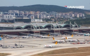 Türkiye’nin yolcu sayısında en büyük 2’nci, Avrupa’nın ise en yoğun 9’uncu havalimanı olan İstanbul Sabiha Gökçen (ISG) Uluslararası Havalimanı, 27 Temmuz 2025 Pazar günü yolcu ve uçuş trafiğinde