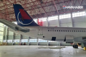 Vergi Borcu Nedeniyle Haczedilen Onur Air'in Airbus A320'si Satılamadı Şimdi Pazarlık Usulüyle Alıcı Aranıyor