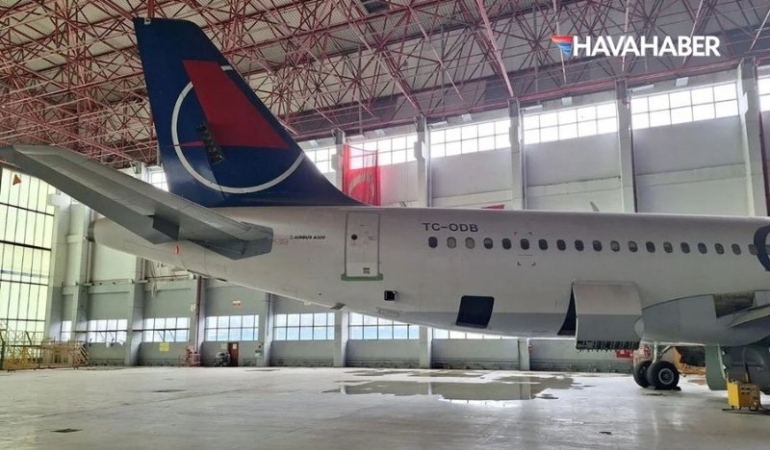 Vergi Borcu Nedeniyle Haczedilen Onur Air'in Airbus A320'si Satılamadı Şimdi Pazarlık Usulüyle Alıcı Aranıyor