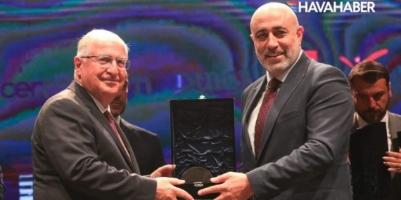 AJet’e Kristal Ayaklar Ödülü